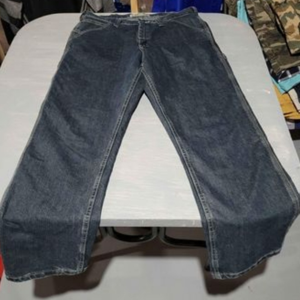 Lee blue jeans